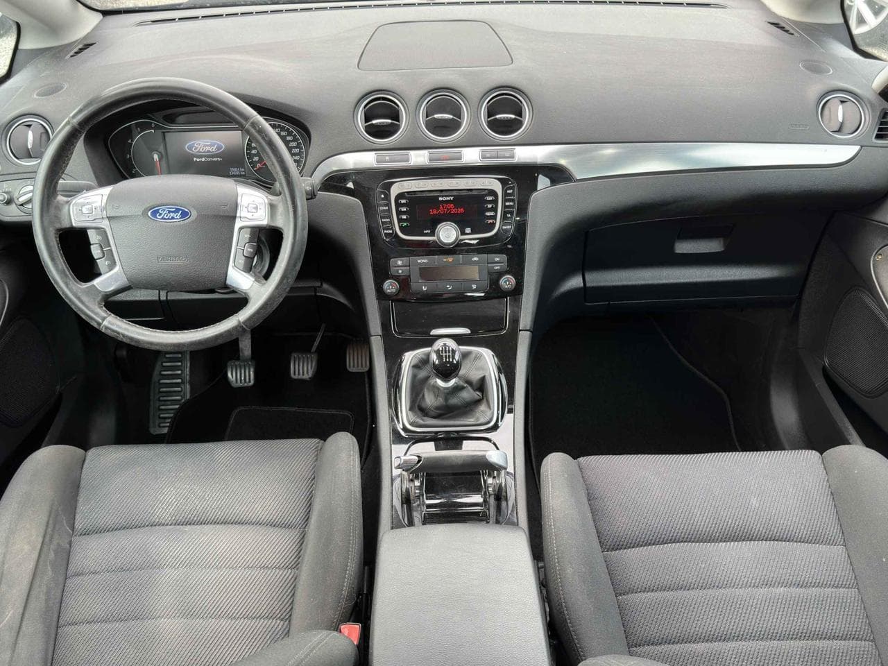2011 Ford S-MAX - 8