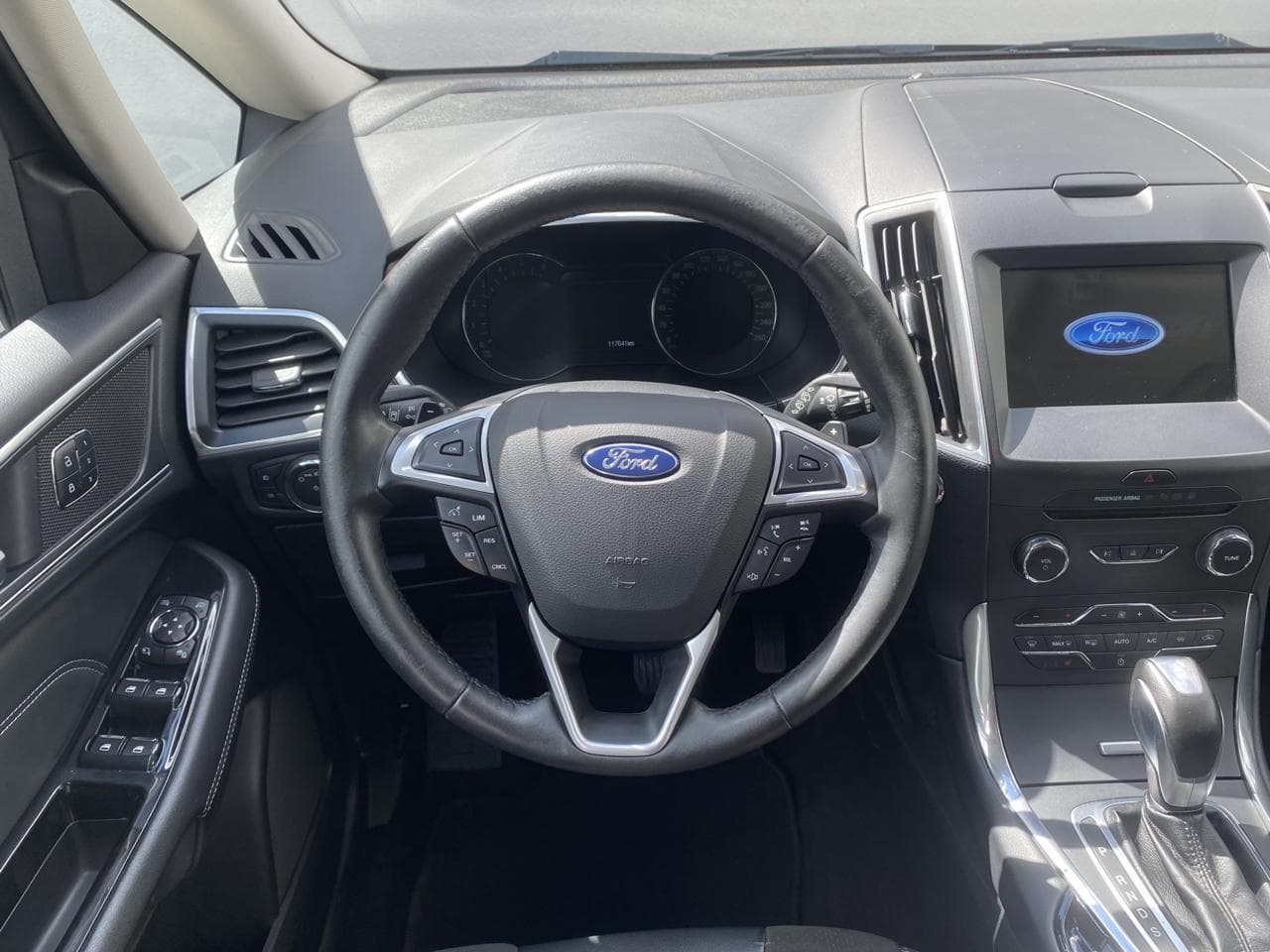 2016 Ford S-MAX - 16