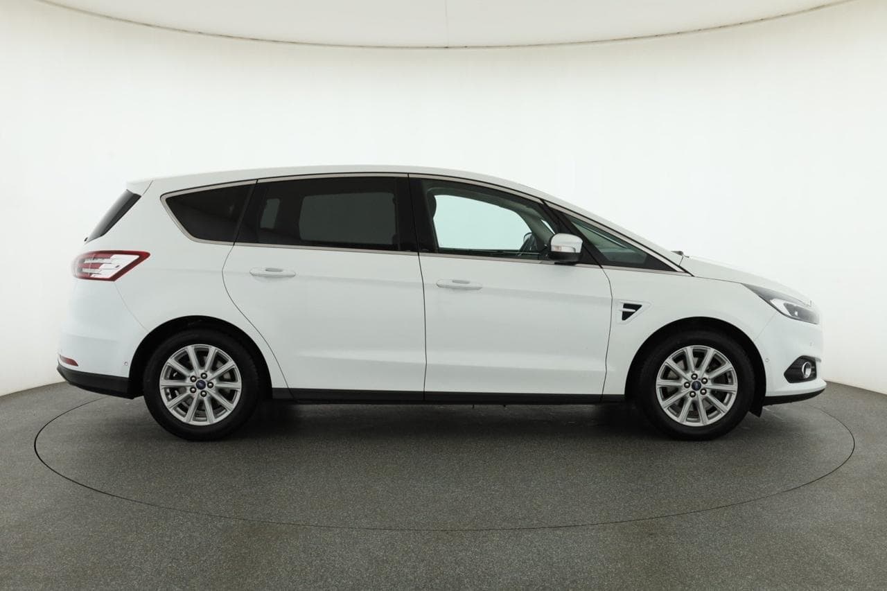 2016 Ford S-MAX - 8