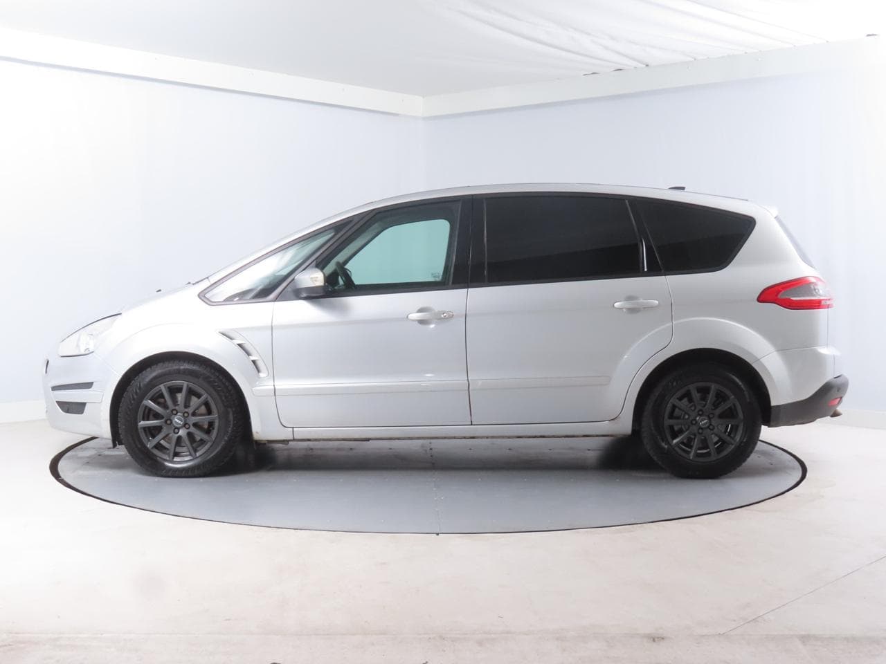 2011 Ford S-MAX - 6