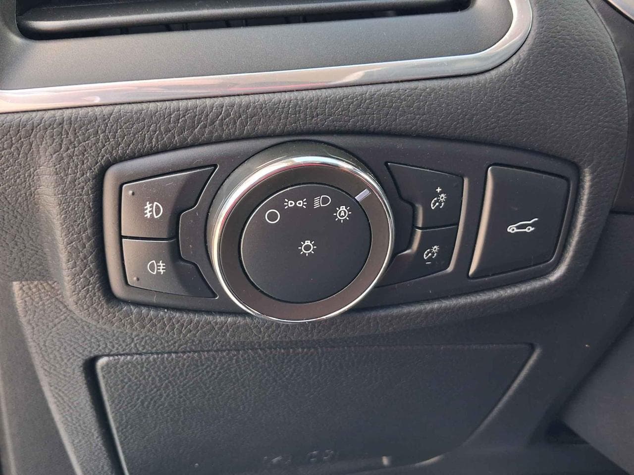 2020 Ford S-MAX - 25