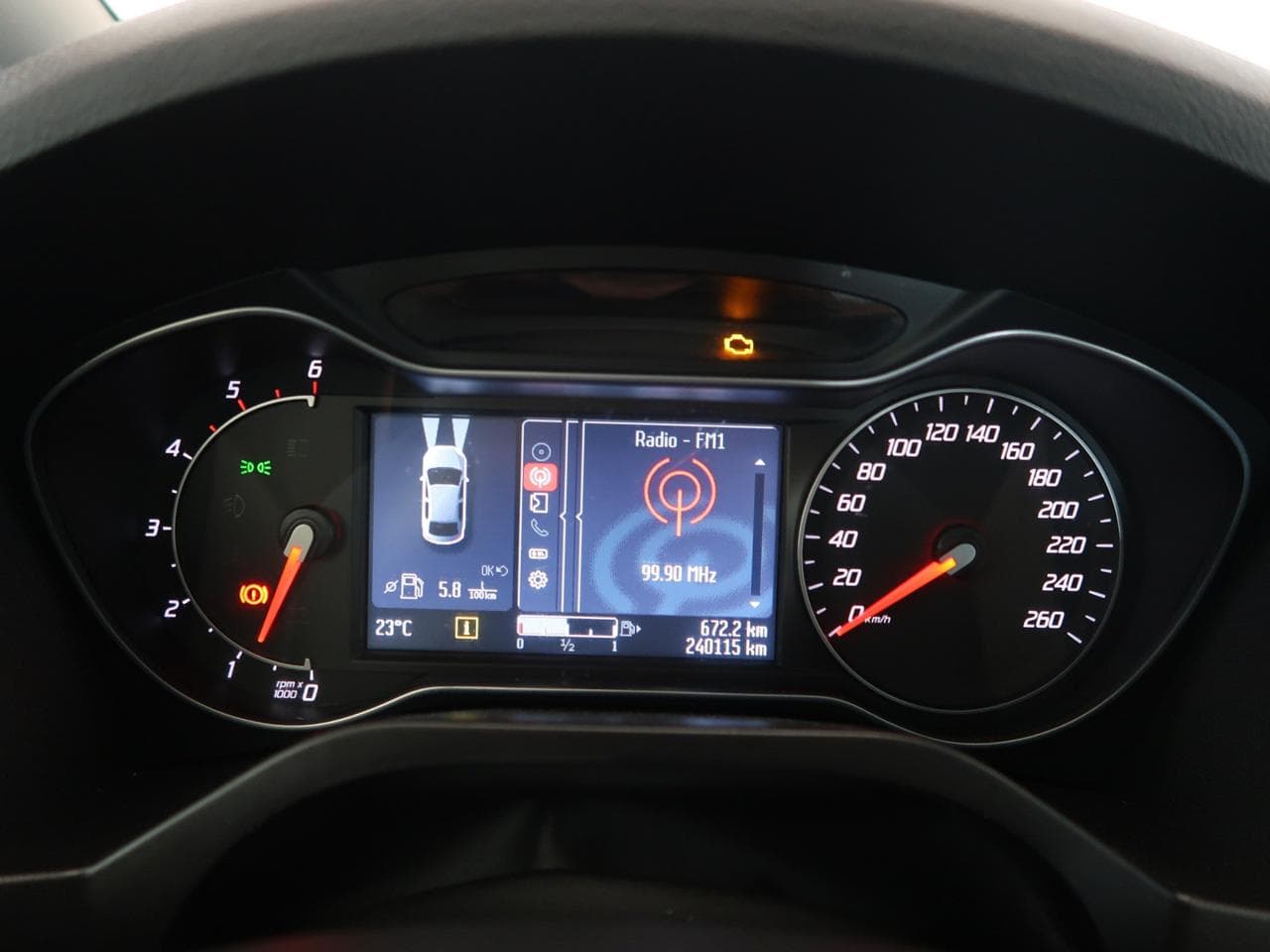 2011 Ford S-MAX - 32