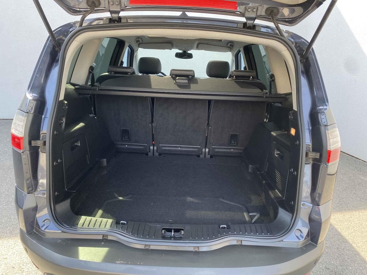 2009 Ford S-MAX - 13