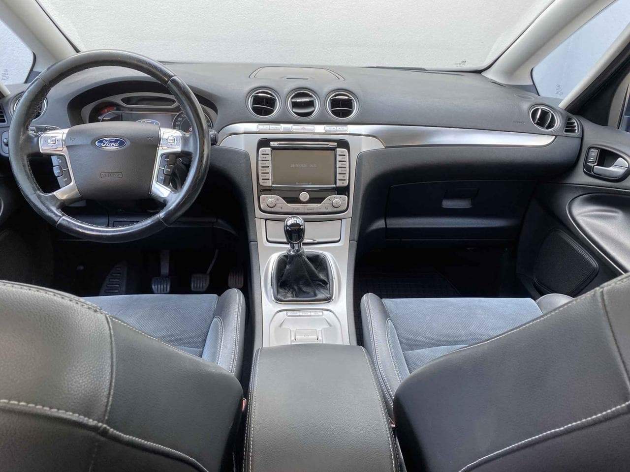 2009 Ford S-MAX - 15