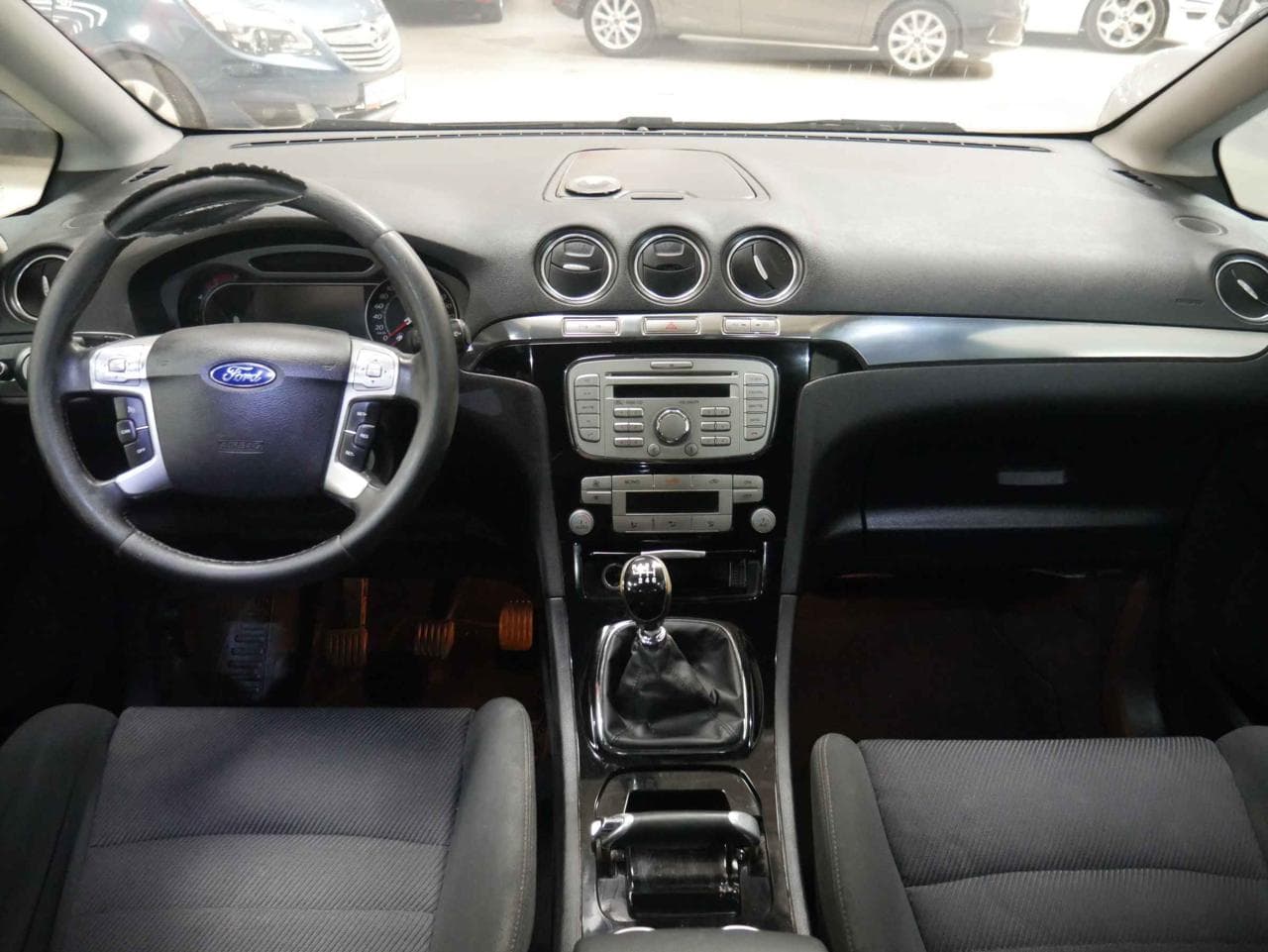2010 Ford S-MAX - 15
