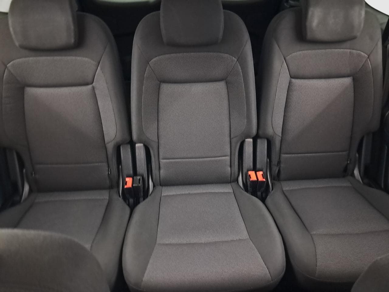 2009 Ford S-MAX - 26