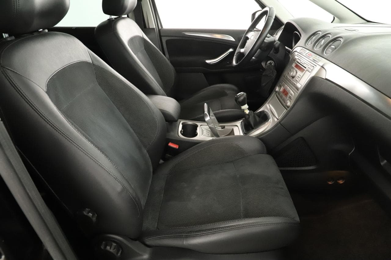 2008 Ford S-MAX - 18