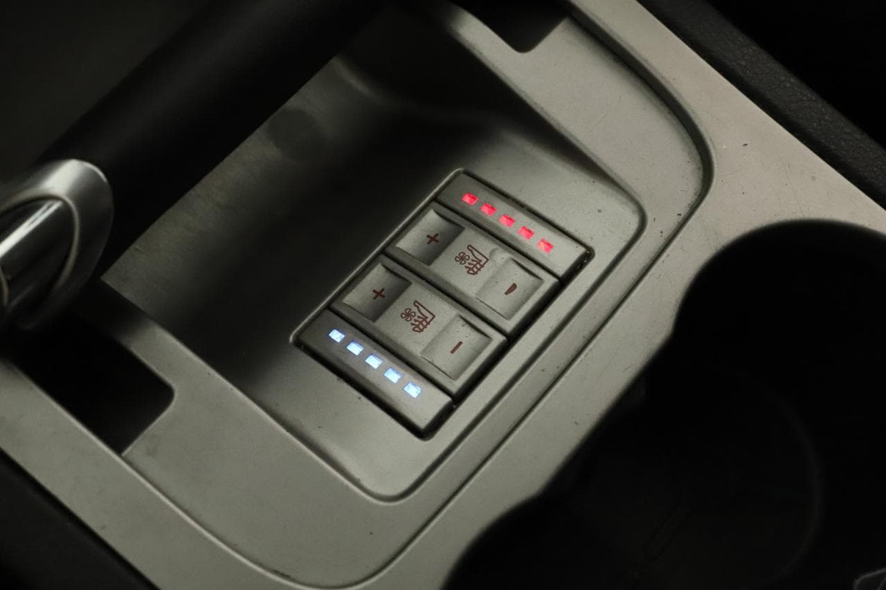 2008 Ford S-MAX - 36