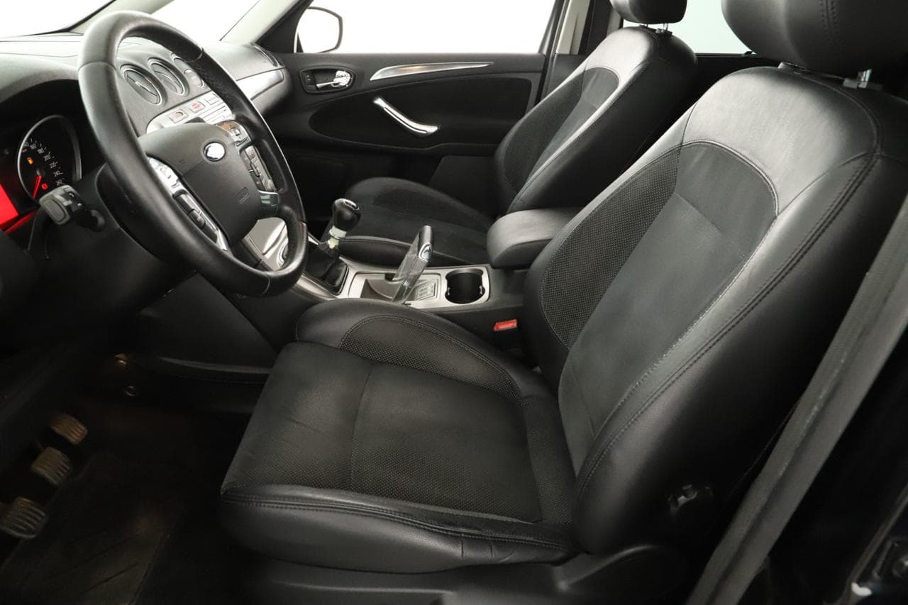 2008 Ford S-MAX - 24