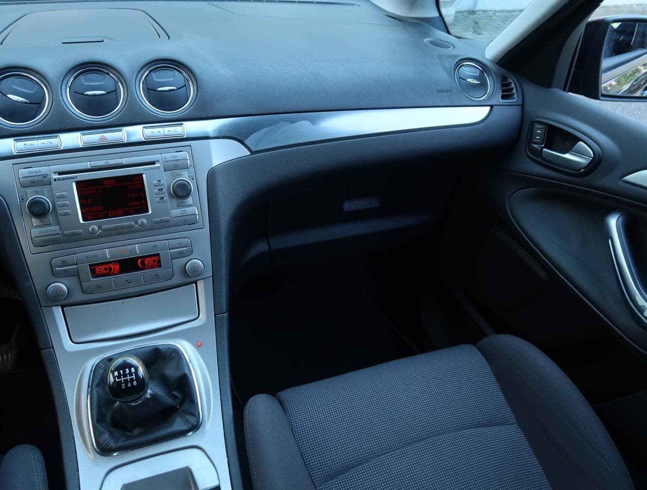2007 Ford S-MAX - 11