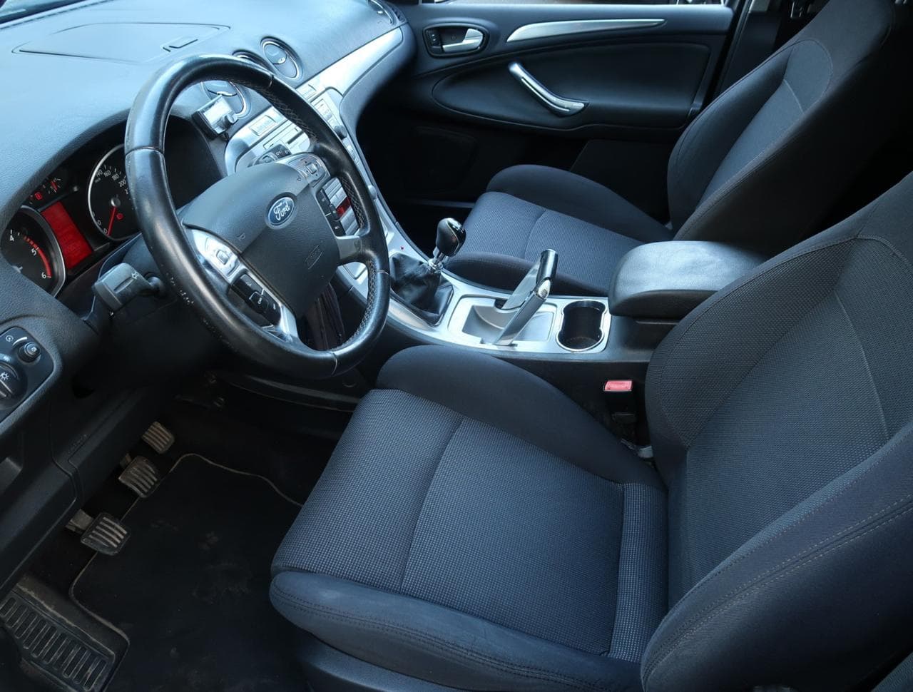 2007 Ford S-MAX - 16