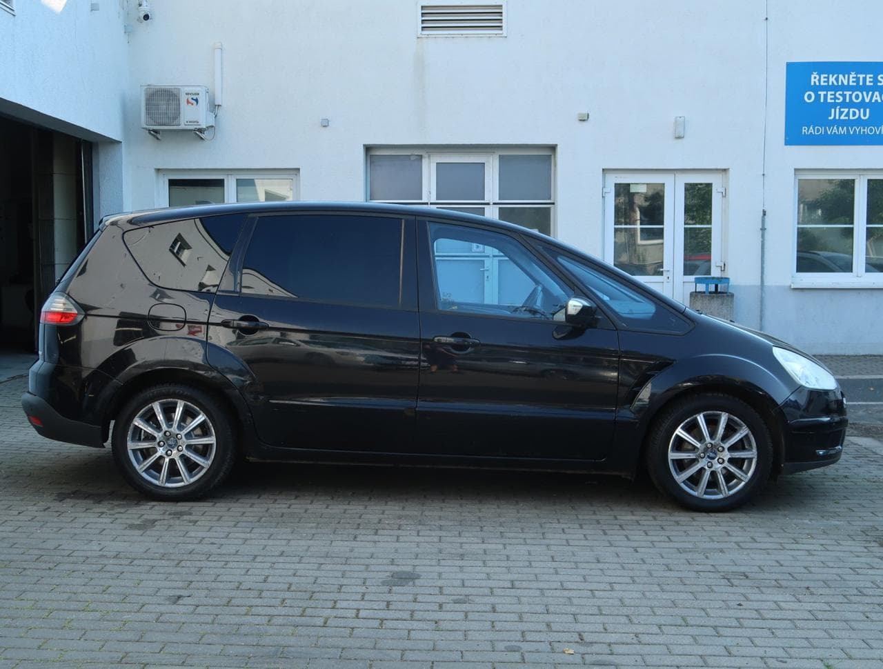2007 Ford S-MAX - 8
