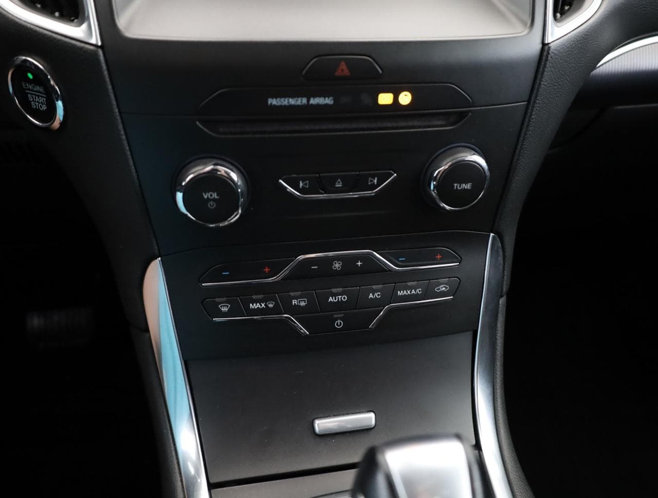 2015 Ford S-MAX - 16