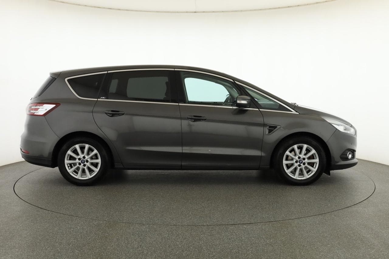 2015 Ford S-MAX - 8