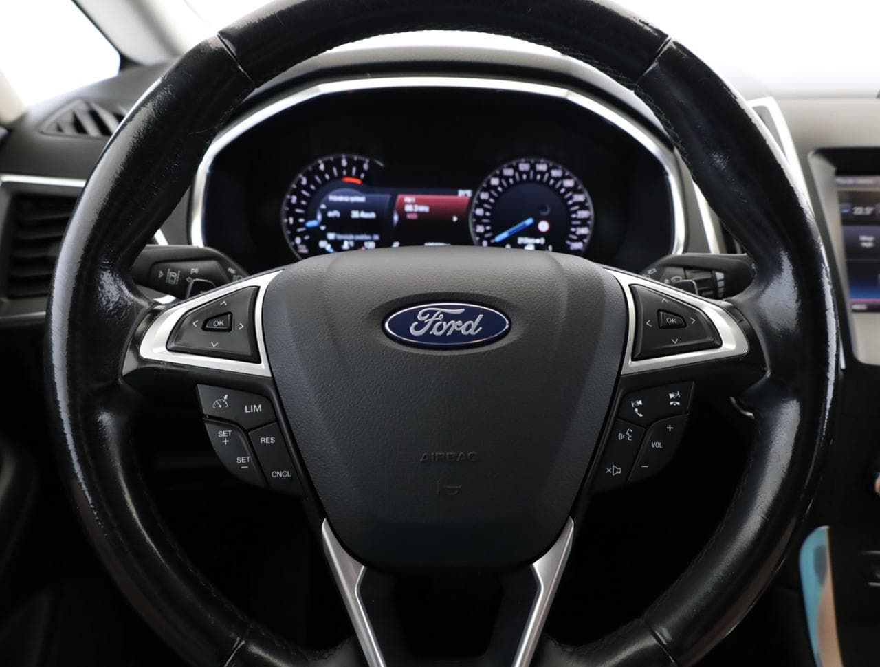 2015 Ford S-MAX - 14