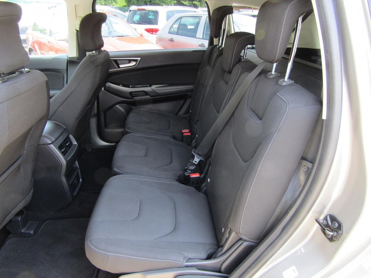 2017 Ford S-MAX - 10