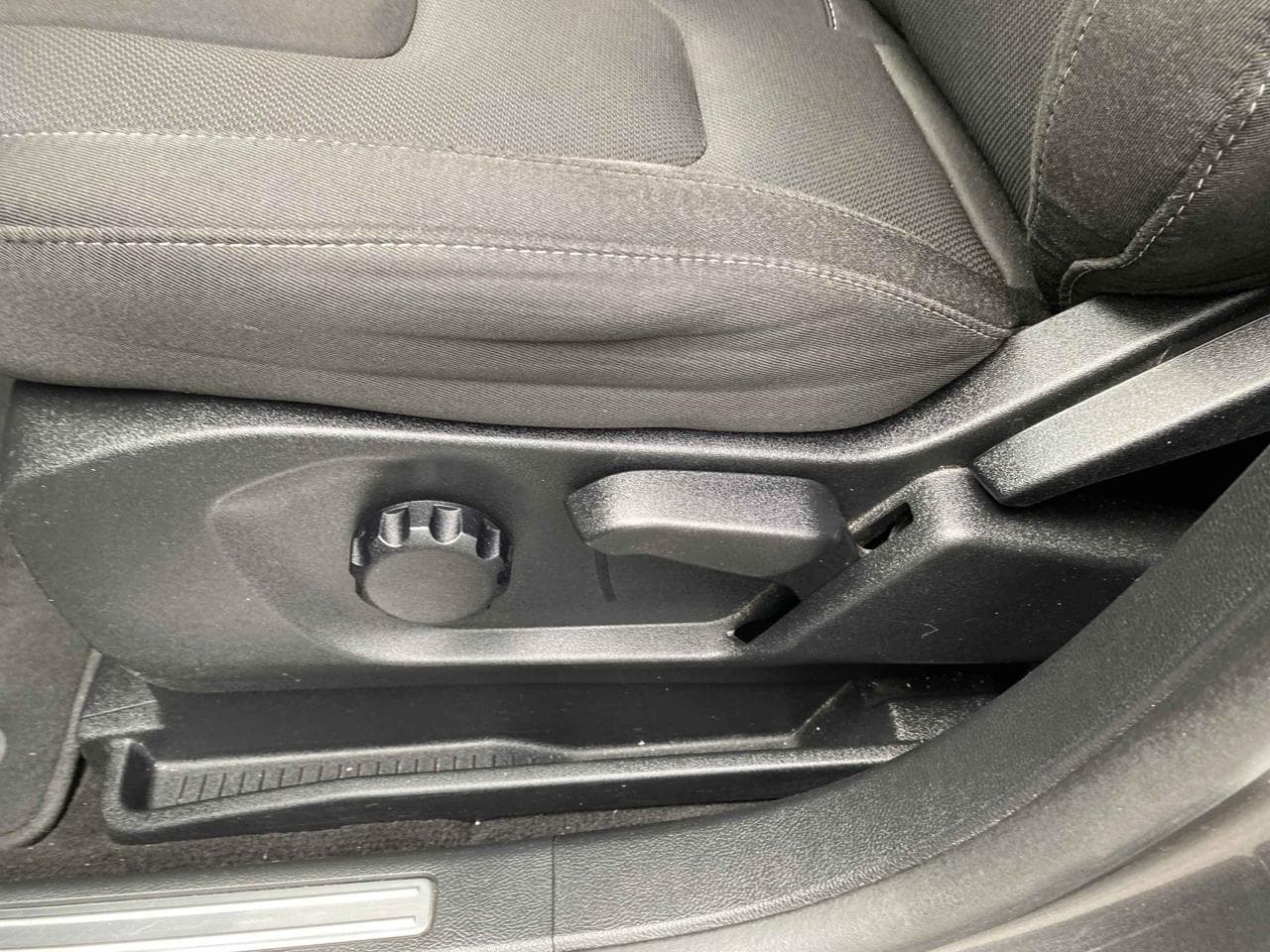 2016 Ford S-MAX - 14