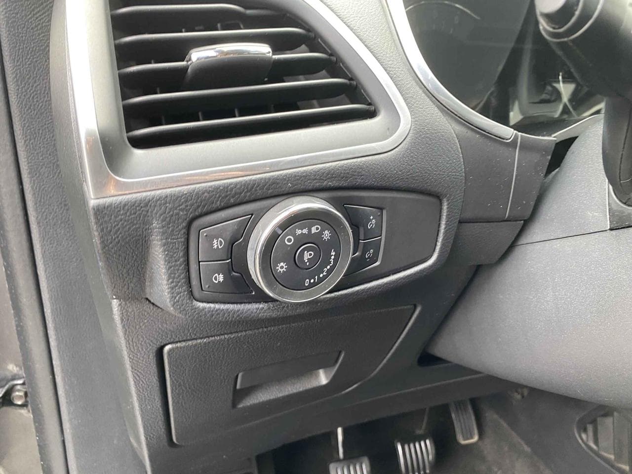 2016 Ford S-MAX - 15