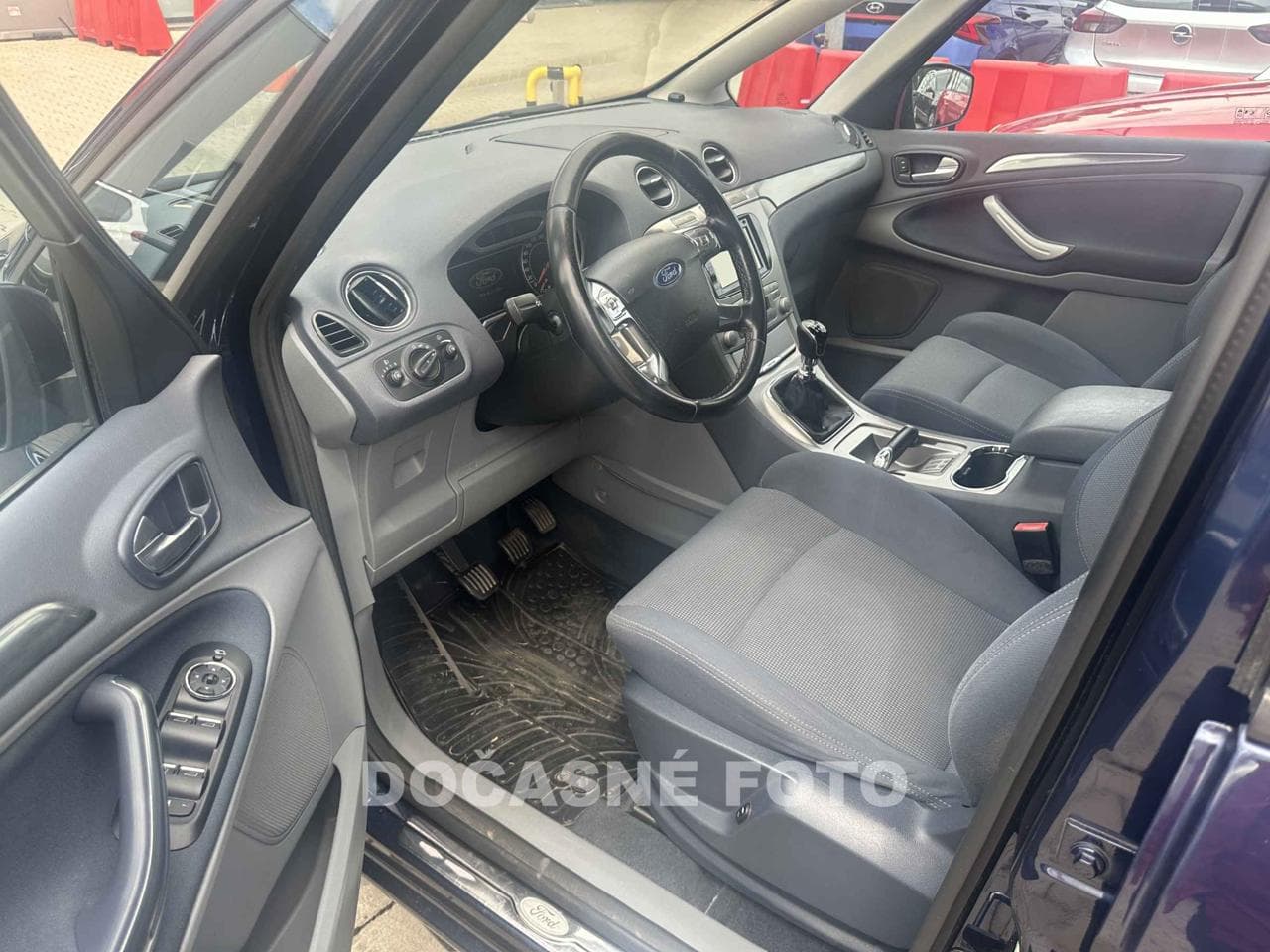2009 Ford S-MAX - 3