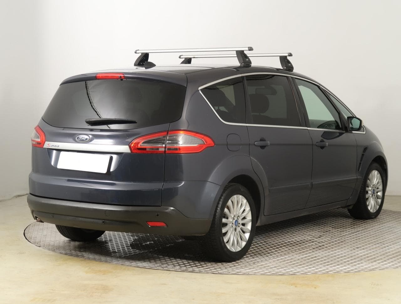 2012 Ford S-MAX - 7