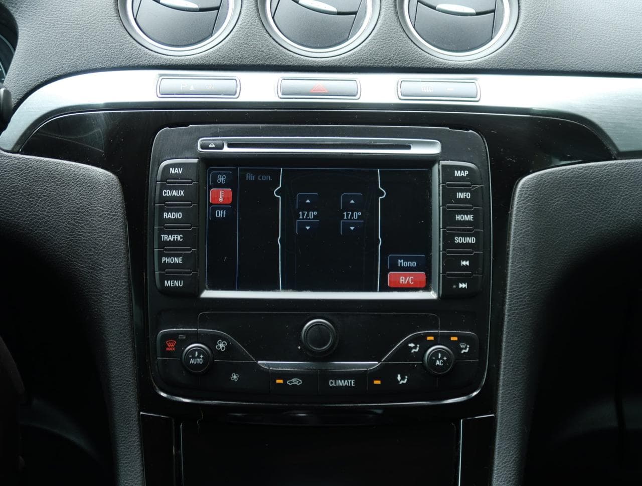 2012 Ford S-MAX - 18