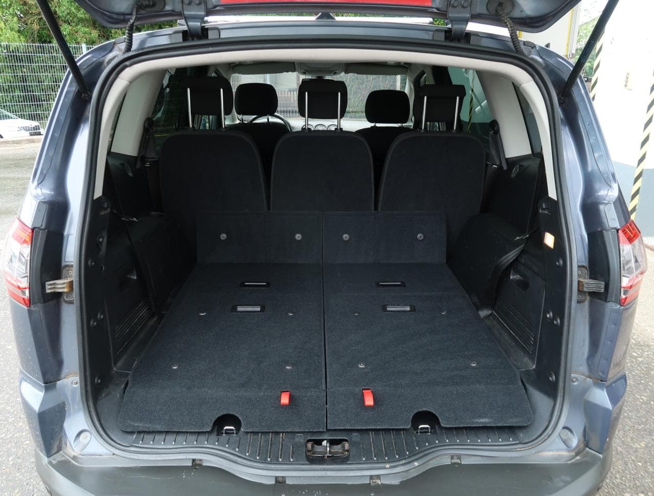 2012 Ford S-MAX - 20