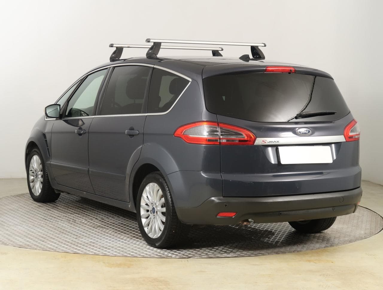 2012 Ford S-MAX - 5