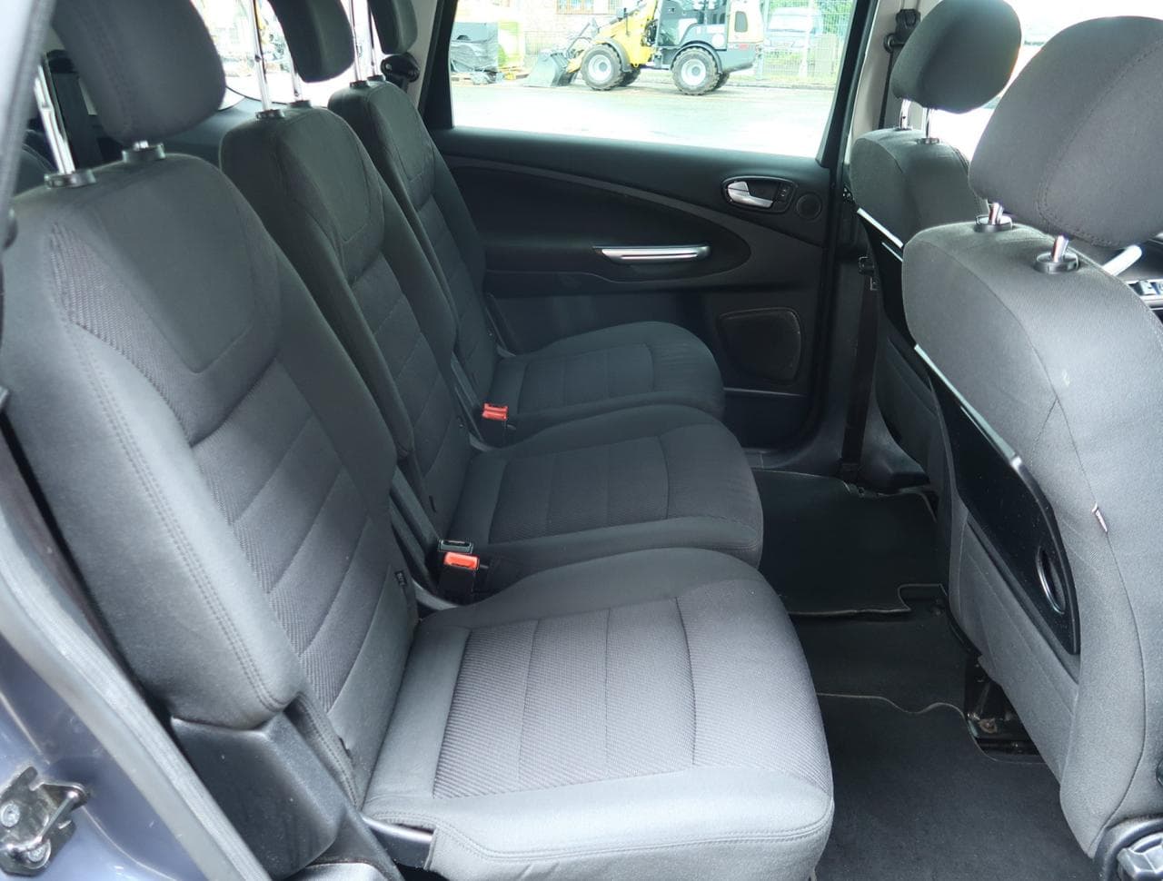 2012 Ford S-MAX - 13