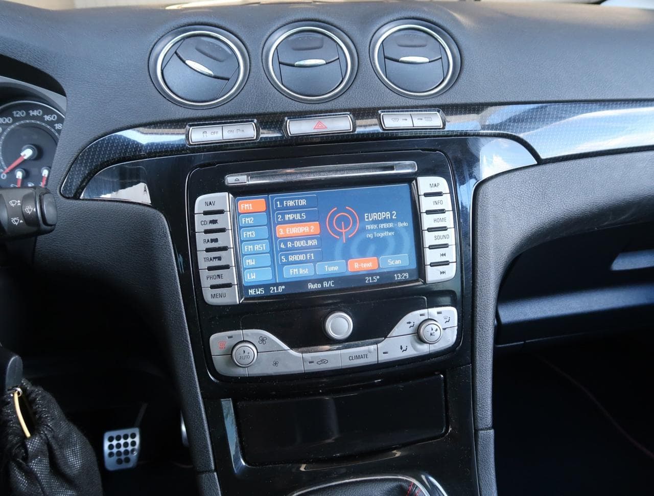 2008 Ford S-MAX - 18