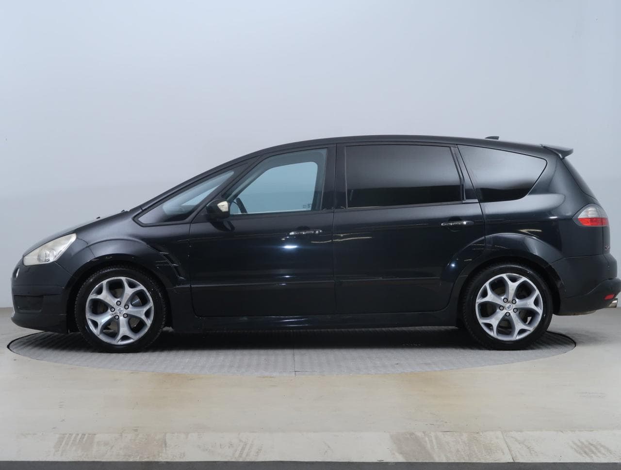 2008 Ford S-MAX - 4