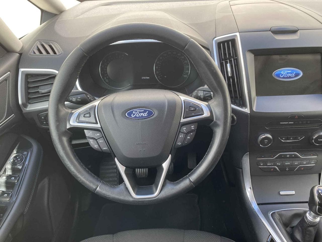 2016 Ford S-MAX - 11