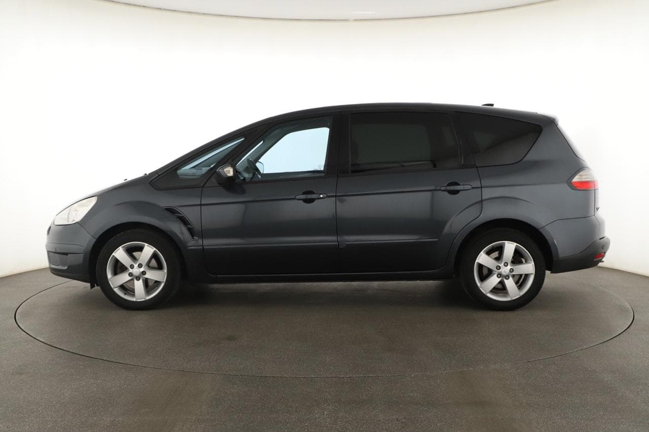 2008 Ford S-MAX - 4