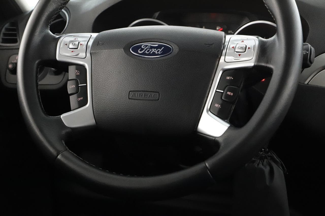 2008 Ford S-MAX - 18