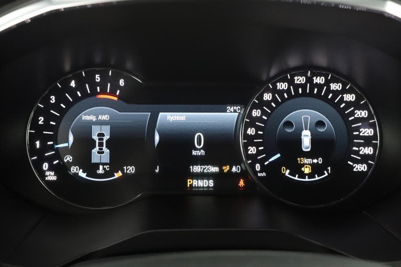 2020 Ford S-MAX - 17