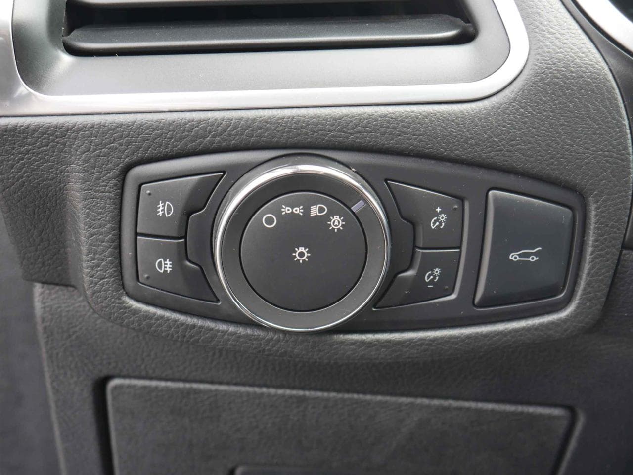 2016 Ford S-MAX - 15