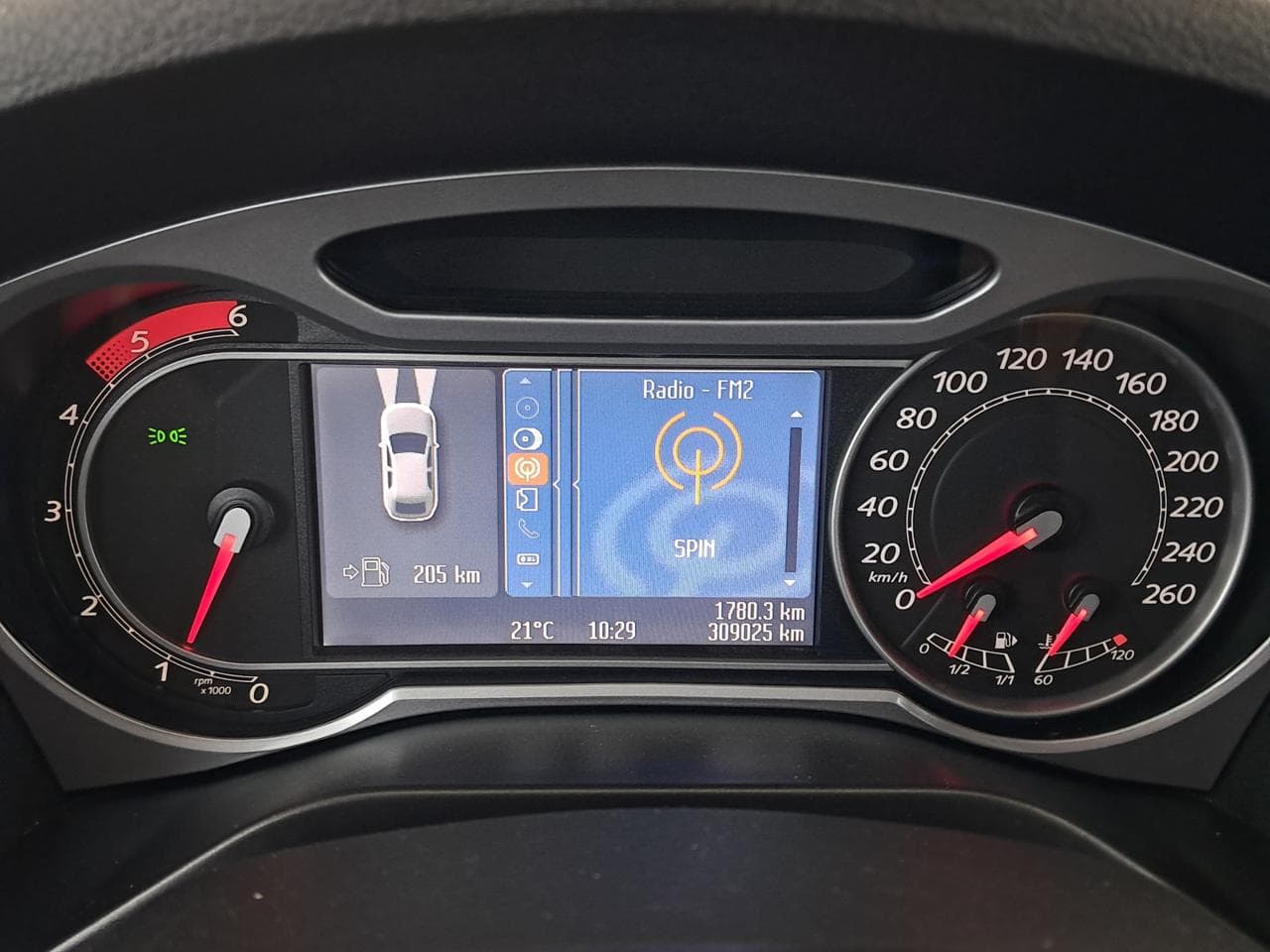 2008 Ford S-MAX - 17
