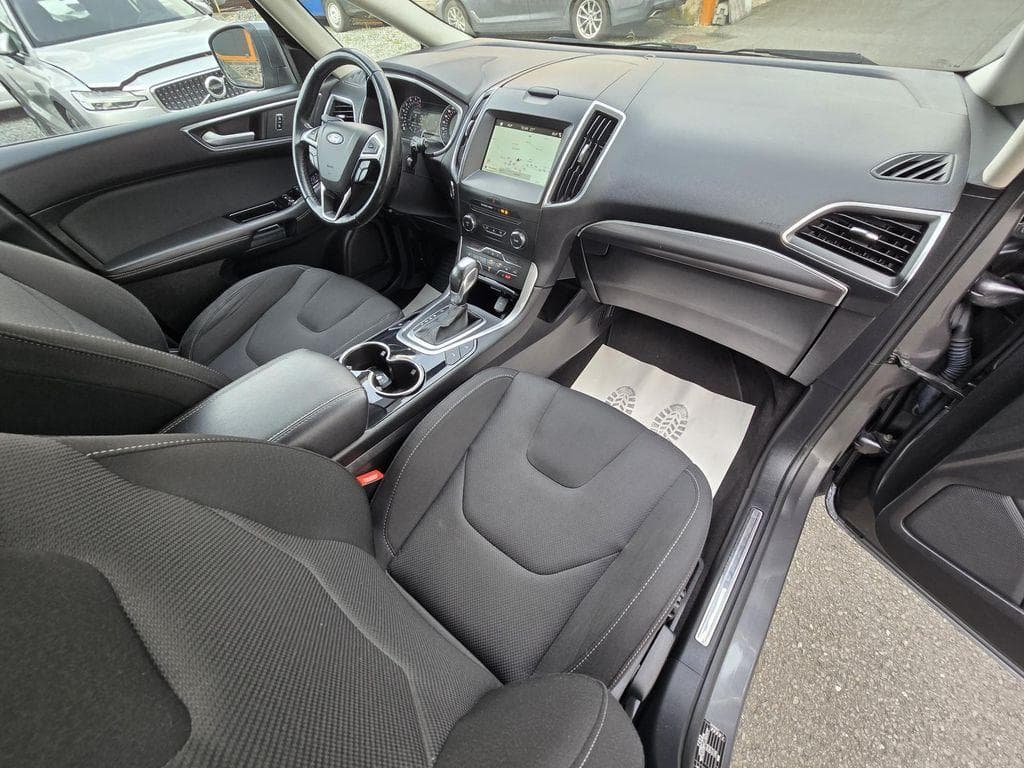 2018 Ford S-MAX - 11
