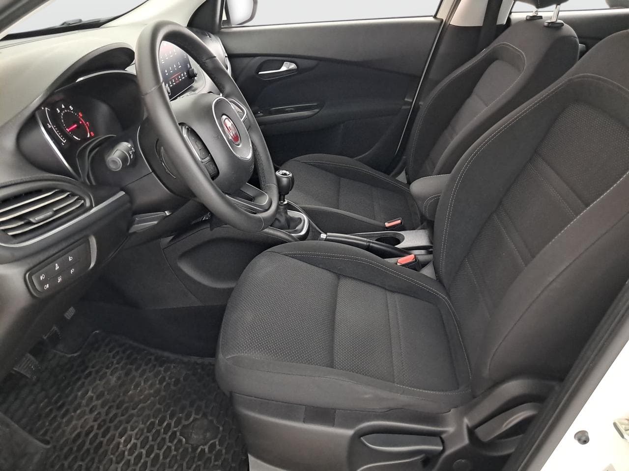 2019 Fiat TIPO - 29