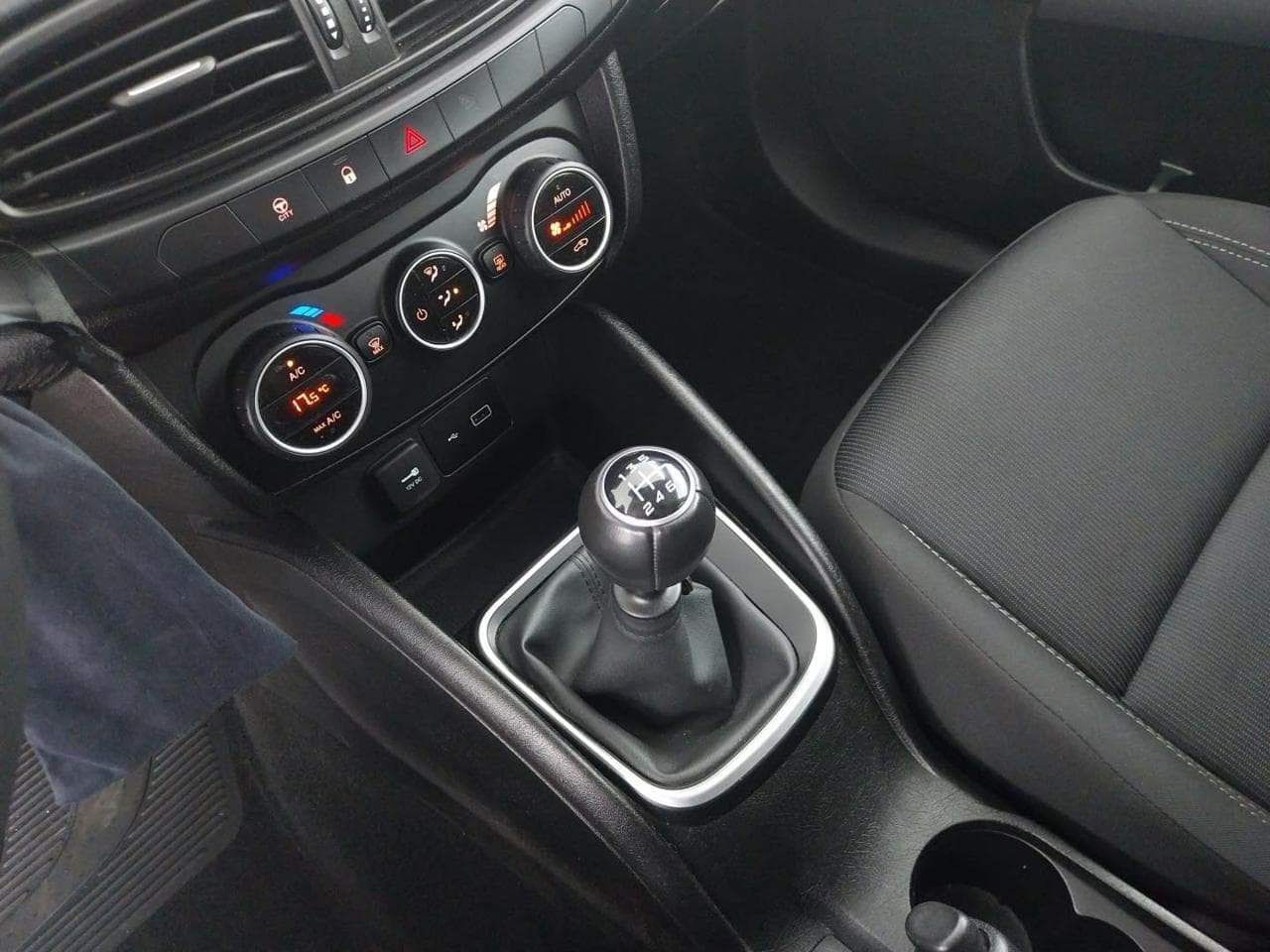 2019 Fiat TIPO - 19
