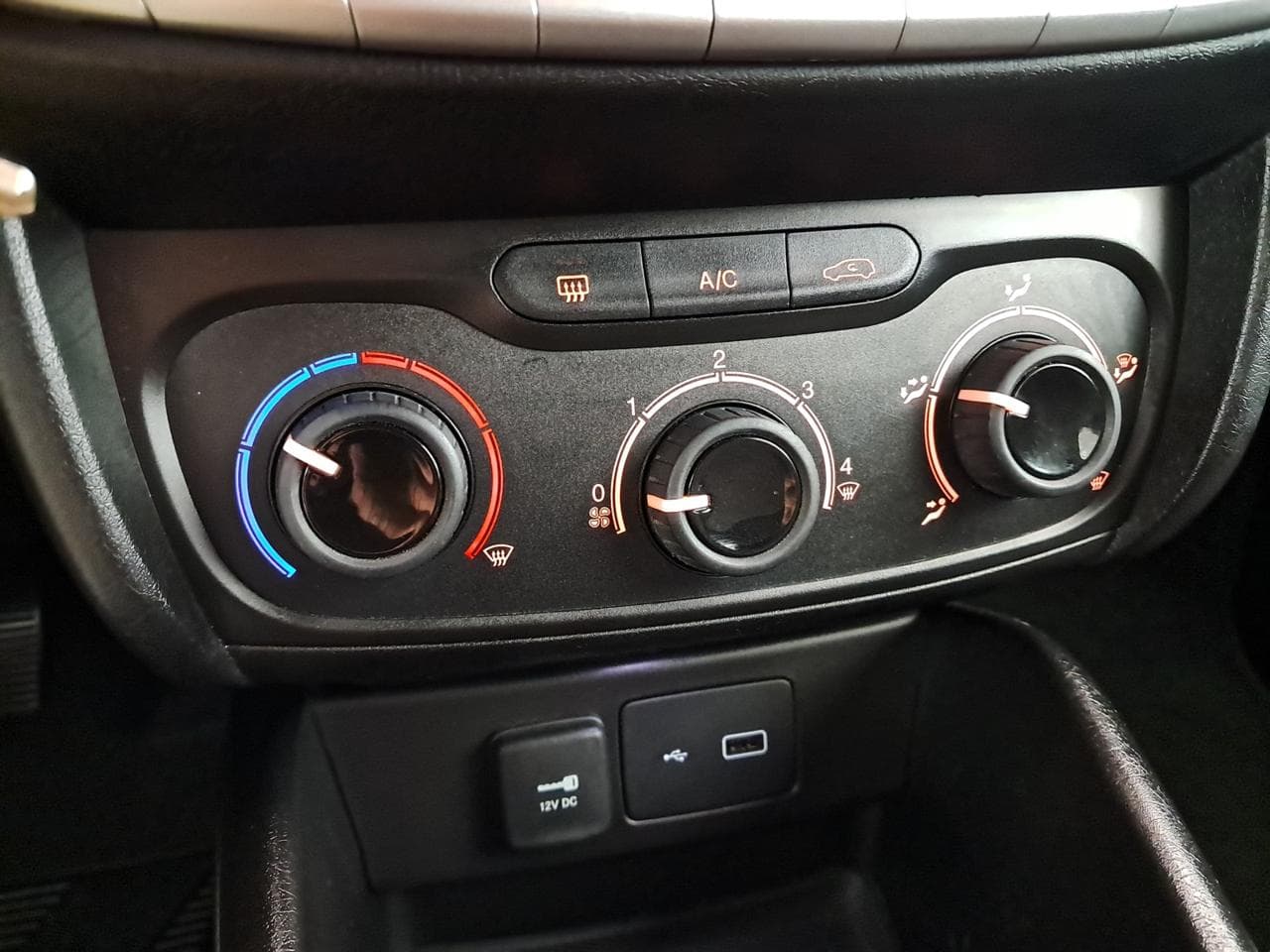 2020 Fiat TIPO - 19