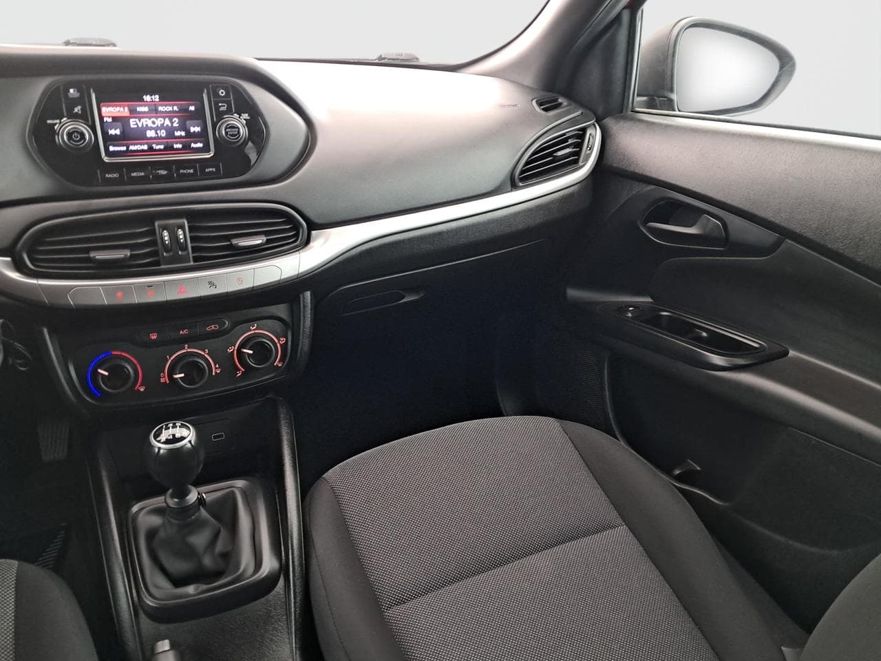 2020 Fiat TIPO - 11
