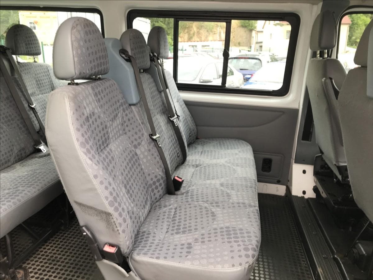 2010 Ford TRANSIT - 8