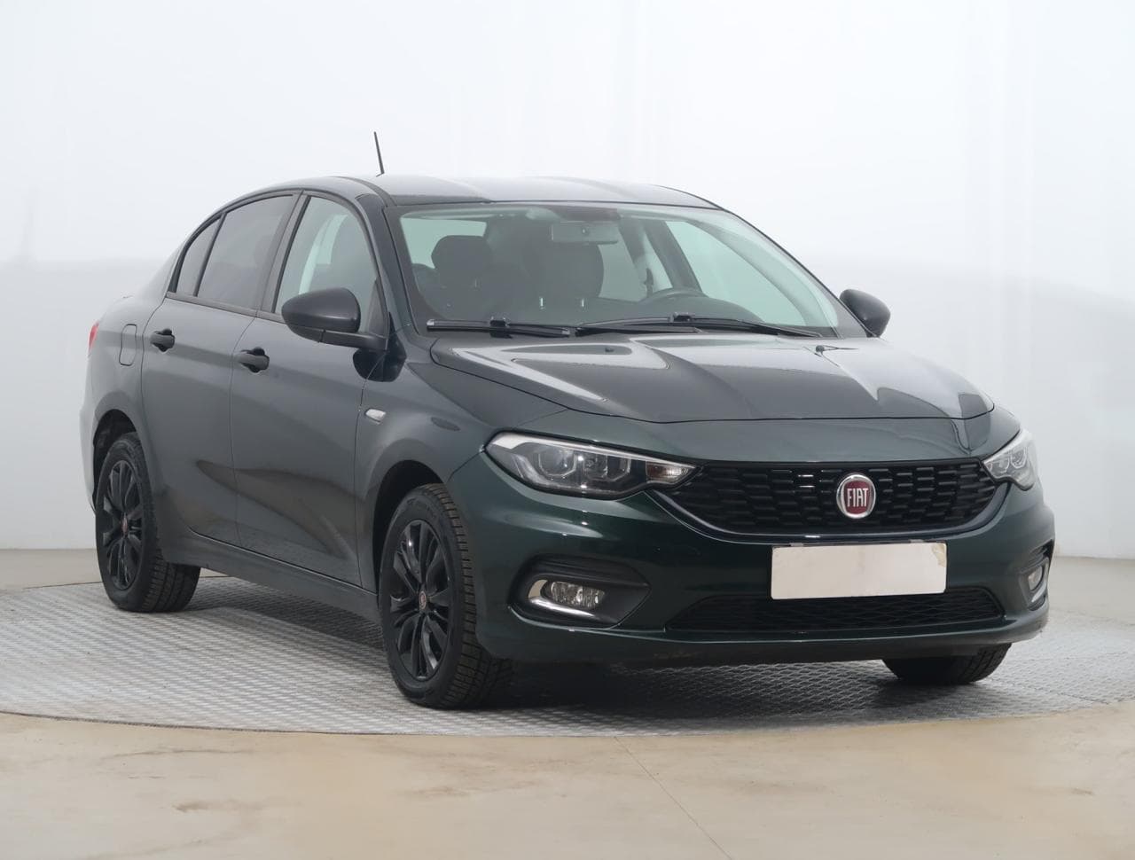 Fiat Tipo 1.4 16V 70kW sedan