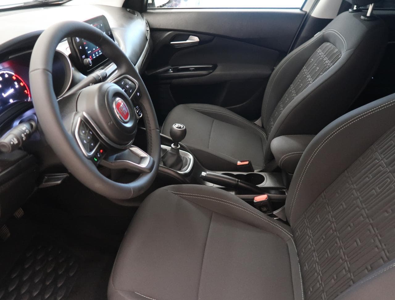 2025 Fiat TIPO - 27