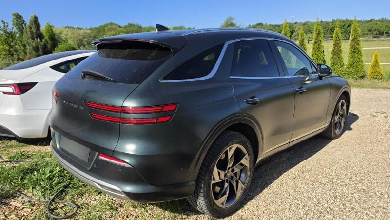 2023 Genesis GV70 - 14