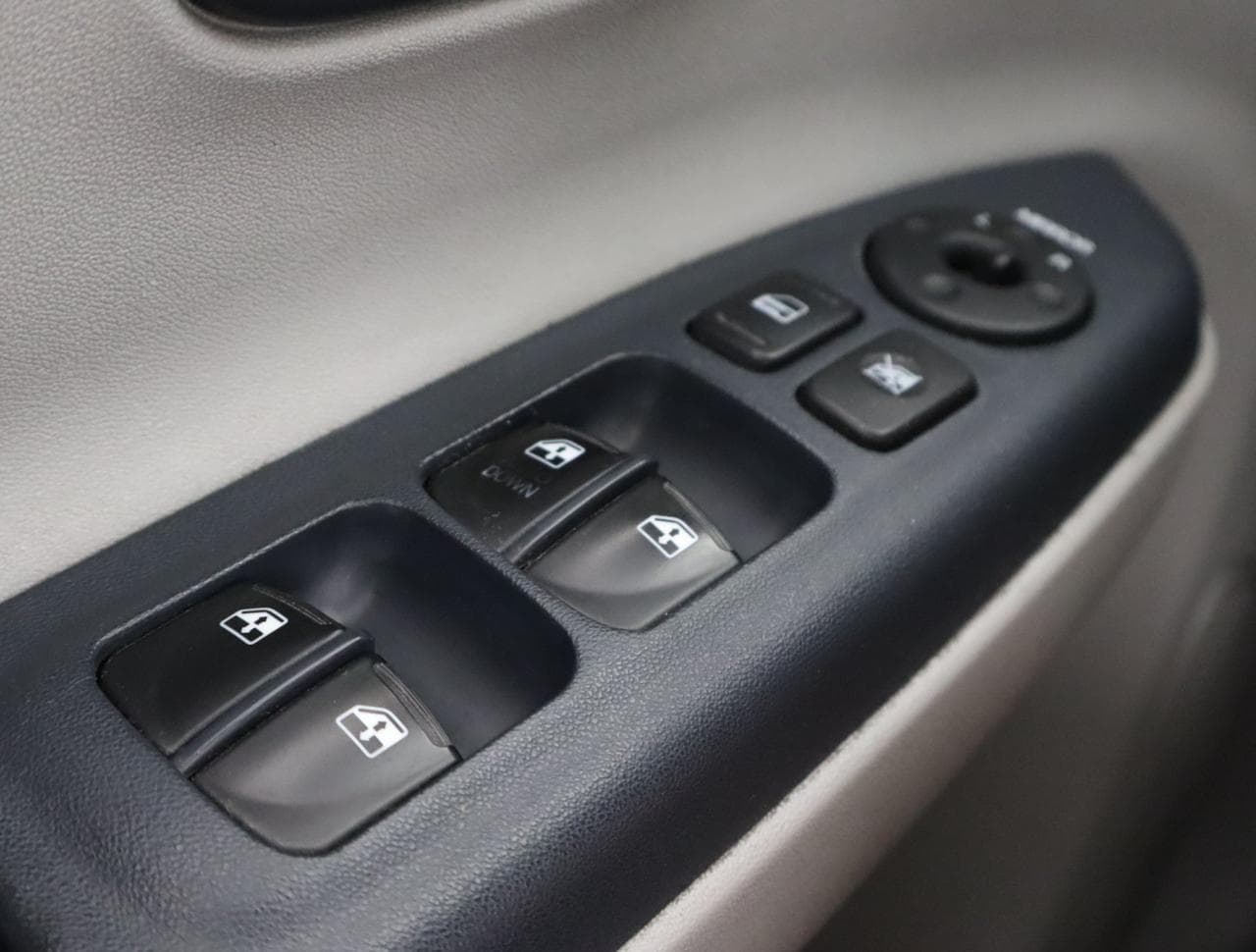 2007 Hyundai ACCENT - 34