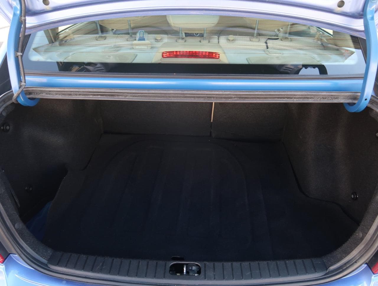 2009 Hyundai ACCENT - 19