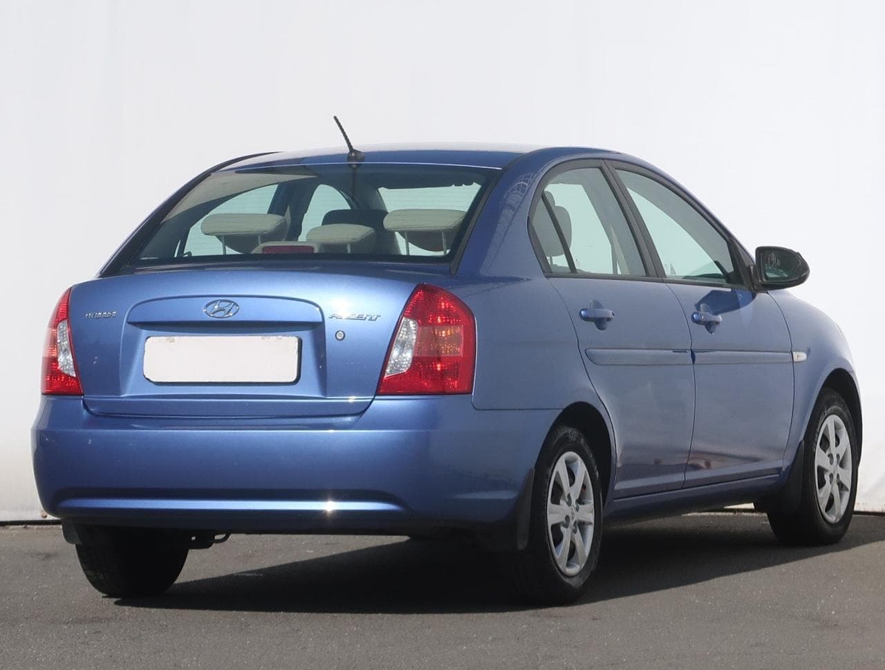 2009 Hyundai ACCENT - 7