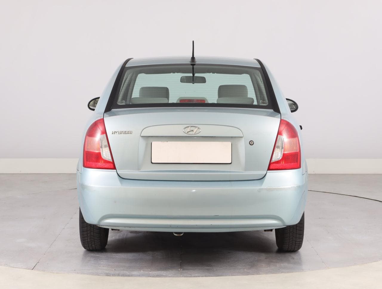 2008 Hyundai ACCENT - 5