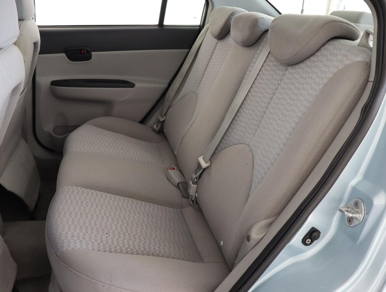 2008 Hyundai ACCENT - 12